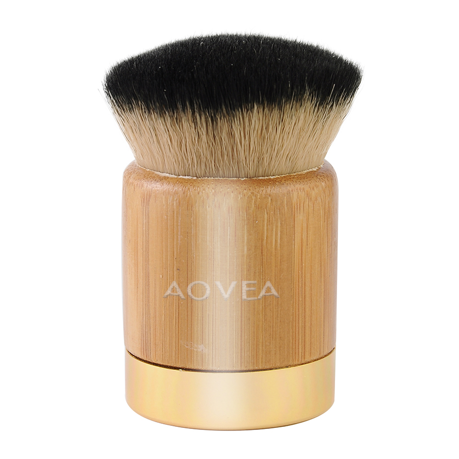 CBK127 Bamboo handle kabuki Brush