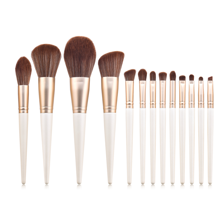 ST7107 Essential Makeup Brush Set